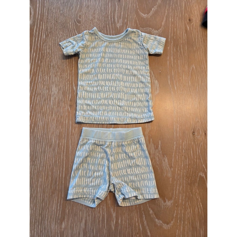 Little one shop baby boy bamboo pjs 0-3 mos‎